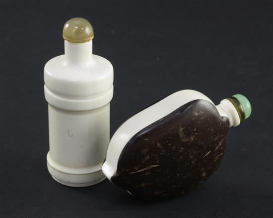 A Chinese cocus nut and ivory snuff bottle, and an ivory snuff bottle, early 20th century, 6.3cm